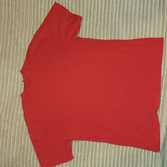 Vintage.  90s. DKNY. Over-sized baggy t shirt. Size Medium. - Picture 8 of 9